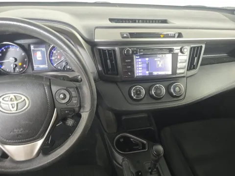 More photos of 2018 Toyota RAV4 LE at Gulliver Auto Group, TX