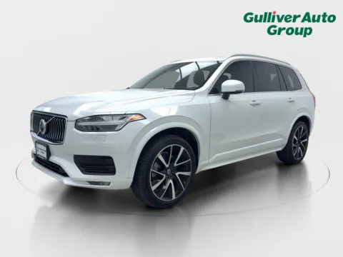 Photos of 2022 Volvo XC90 T6 Momentum for sale in Plano, TX at Gulliver Auto Group