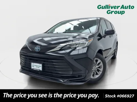 Black 2021 Toyota Sienna LE for sale in Plano, TX