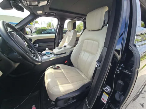 More photos of 2020 Land Rover Range Rover Sport HSE Td6 at Gulliver Auto Group, TX