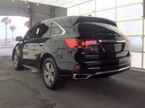 Photos of 2020 Acura MDX 3.5L for sale in Plano, TX at Gulliver Auto Group