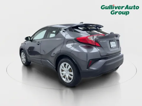 More photos of 2020 Toyota C-HR LE at Gulliver Auto Group, TX