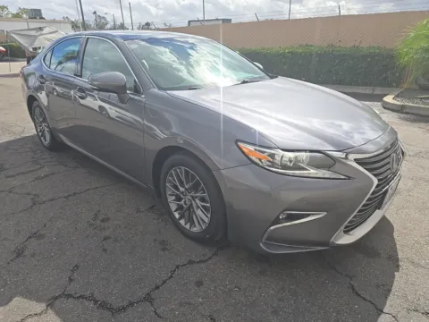 More photos of 2018 Lexus ES 350 at Gulliver Auto Group, TX