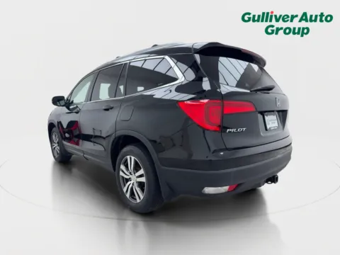More photos of 2017 Honda Pilot EX-L at Gulliver Auto Group, TX