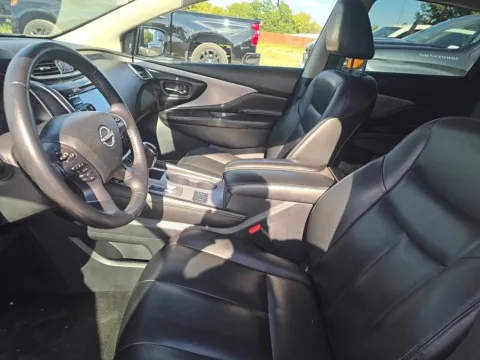 More photos of 2023 Nissan Murano SV at Gulliver Auto Group, TX