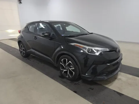 More photos of 2018 Toyota C-HR XLE at Gulliver Auto Group, TX