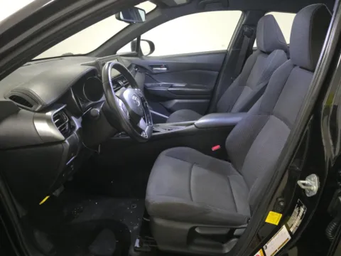 More photos of 2018 Toyota C-HR XLE at Gulliver Auto Group, TX