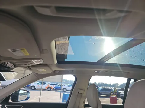 More photos of 2020 Volvo XC90 T5 Momentum at Gulliver Auto Group, TX