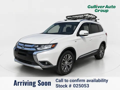 White 2017 Mitsubishi Outlander GT for sale in Plano, TX