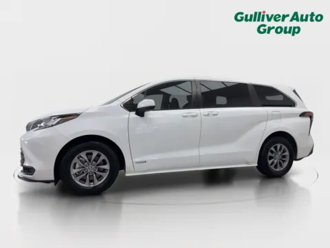 Another view of 2021 Toyota Sienna LE for sale in Plano, TX at Gulliver Auto Group
