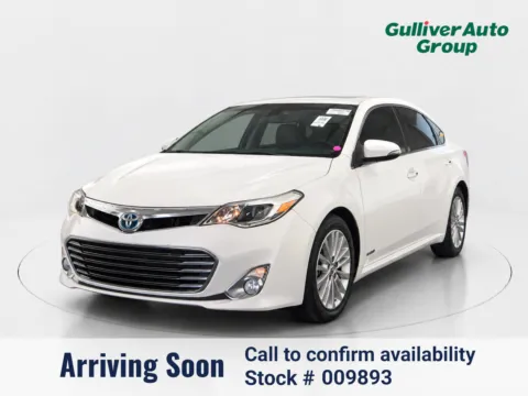 White 2013 Toyota Avalon Hybrid XLE Touring for sale in Plano, TX