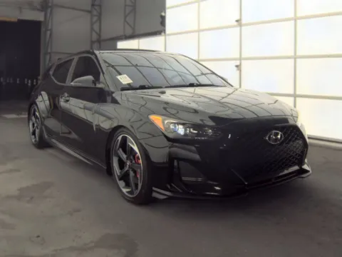 More photos of 2019 Hyundai Veloster Turbo at Gulliver Auto Group, TX