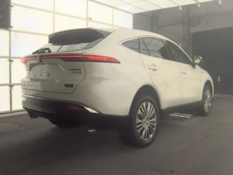 Photos of 2021 Toyota Venza Limited for sale in Plano, TX at Gulliver Auto Group