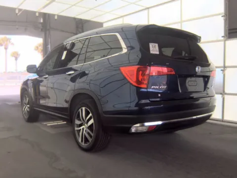 Another view of 2016 Honda Pilot Touring for sale in Plano, TX at Gulliver Auto Group