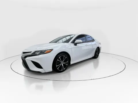 More photos of 2020 Toyota Camry SE at Gulliver Auto Group, TX