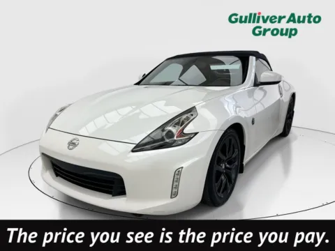 White 2019 Nissan 370Z Touring for sale in Plano, TX