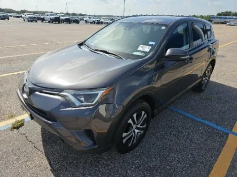 Gray 2018 Toyota RAV4 LE for sale in Plano, TX