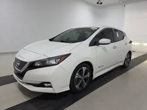 White 2018 Nissan Leaf SV for sale in Plano, TX