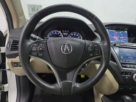 More photos of 2015 Acura MDX 3.5L Advance Pkg w/Entertainment Pkg at Gulliver Auto Group, TX