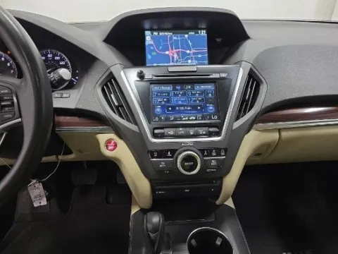 More photos of 2015 Acura MDX 3.5L Advance Pkg w/Entertainment Pkg at Gulliver Auto Group, TX