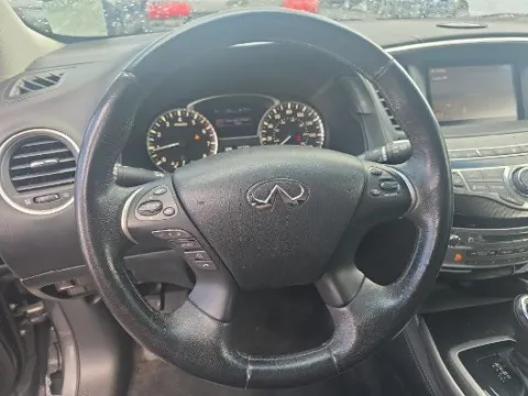 More photos of 2016 INFINITI QX60 at Gulliver Auto Group, TX