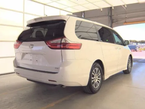 Photos of 2019 Toyota Sienna XLE for sale in Plano, TX at Gulliver Auto Group