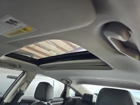 More photos of 2019 Honda Civic EX-L at Gulliver Auto Group, TX