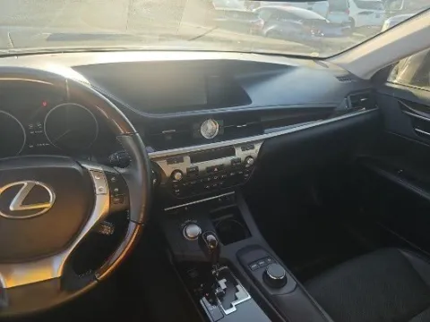 More photos of 2015 Lexus ES 350 at Gulliver Auto Group, TX