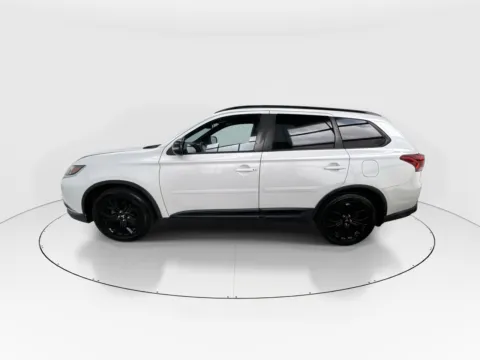 More photos of 2018 Mitsubishi Outlander LE at Gulliver Auto Group, TX