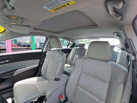 More photos of 2017 Acura ILX at Gulliver Auto Group, TX