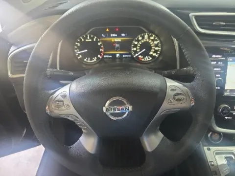 More photos of 2015 Nissan Murano SL at Gulliver Auto Group, TX