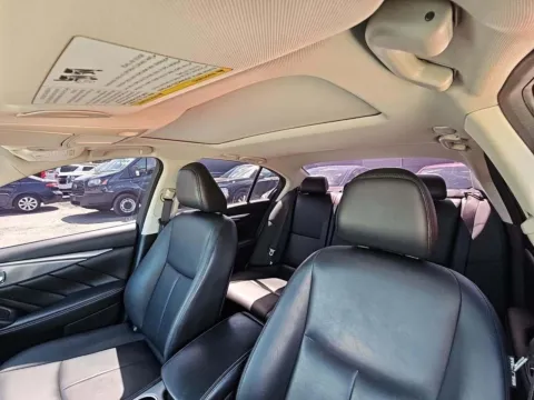 More photos of 2017 INFINITI Q50 3.0t Premium at Gulliver Auto Group, TX