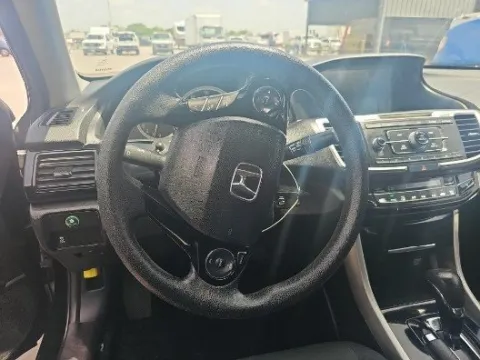 More photos of 2017 Honda Accord LX at Gulliver Auto Group, TX