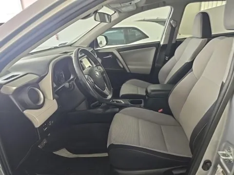 More photos of 2016 Toyota RAV4 XLE at Gulliver Auto Group, TX