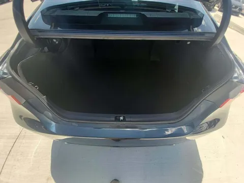 More photos of 2020 Toyota Camry SE at Gulliver Auto Group, TX