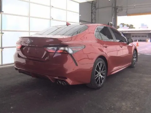Photos of 2021 Toyota Camry SE for sale in Plano, TX at Gulliver Auto Group