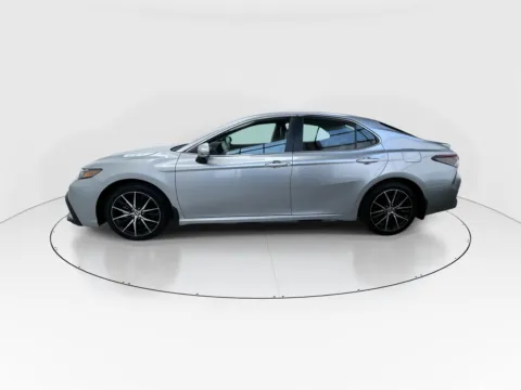 More photos of 2024 Toyota Camry SE at Gulliver Auto Group, TX