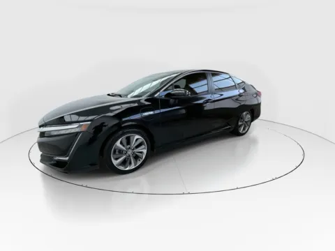 More photos of 2018 Honda Clarity Plug-In Hybrid Touring at Gulliver Auto Group, TX