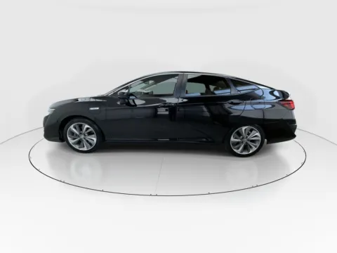 More photos of 2018 Honda Clarity Plug-In Hybrid Touring at Gulliver Auto Group, TX