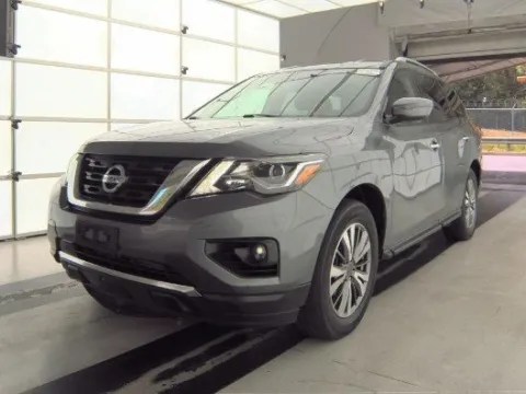 Gray 2020 Nissan Pathfinder SV for sale in Plano, TX
