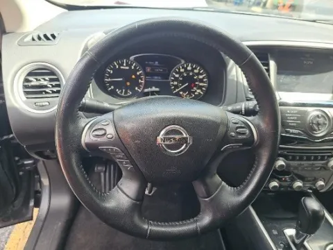 More photos of 2020 Nissan Pathfinder SV at Gulliver Auto Group, TX