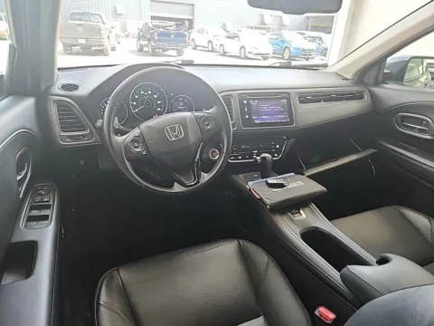 More photos of 2016 Honda HR-V EX-L at Gulliver Auto Group, TX