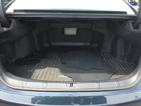 More photos of 2018 Toyota Avalon Limited at Gulliver Auto Group, TX
