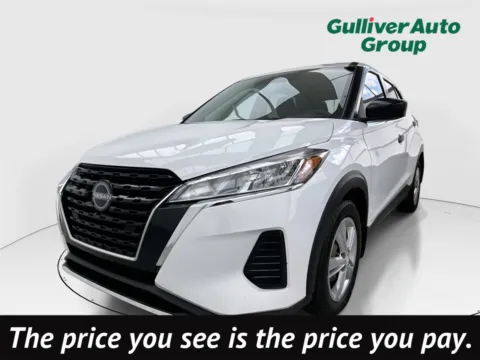White 2022 Nissan Kicks S for sale in Plano, TX