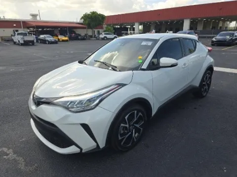 White 2020 Toyota C-HR XLE for sale in Plano, TX