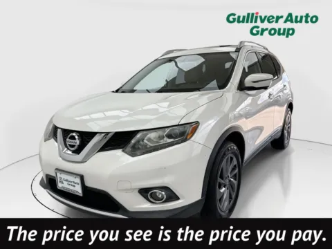 White 2016 Nissan Rogue SL for sale in Plano, TX