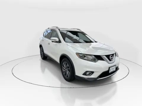 Photos of 2016 Nissan Rogue SL for sale in Plano, TX at Gulliver Auto Group