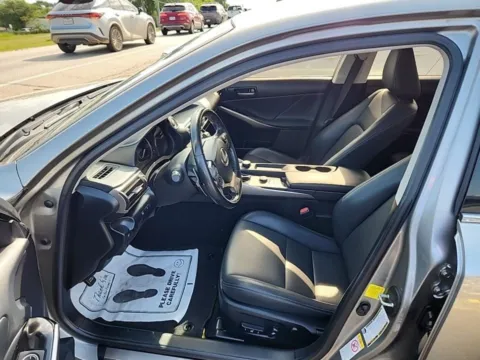Another view of 2017 Nissan Altima 2.5 SR for sale in Plano, TX at Gulliver Auto Group