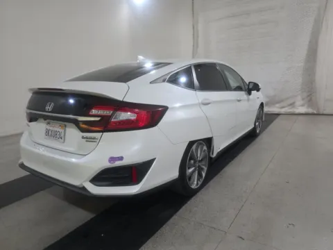 Photos of 2019 Honda Clarity Plug-In Hybrid Touring for sale in Plano, TX at Gulliver Auto Group