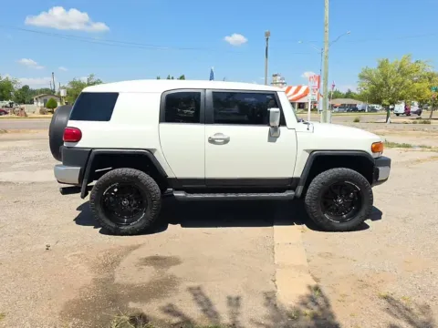 Another view of 2010 Toyota FJ Cruiser for sale in Plano, TX at Gulliver Auto Group